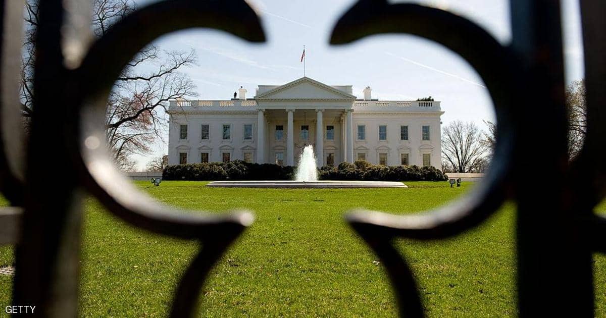 البيت الأبيض يطبق إجراءات احترازية للوقاية من كورونا