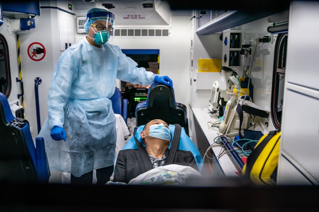 الصين توافق على استخدام عقار لالتهاب المفاصل لعلاج بعض مرضى ”كورونا“
