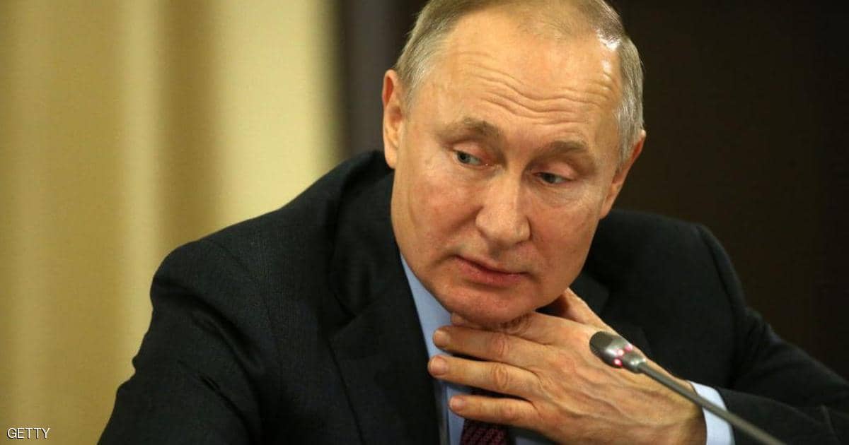 الكرملين يطلب من صحفيي بوتين البقاء بعيدا إذا شعروا بتوعك