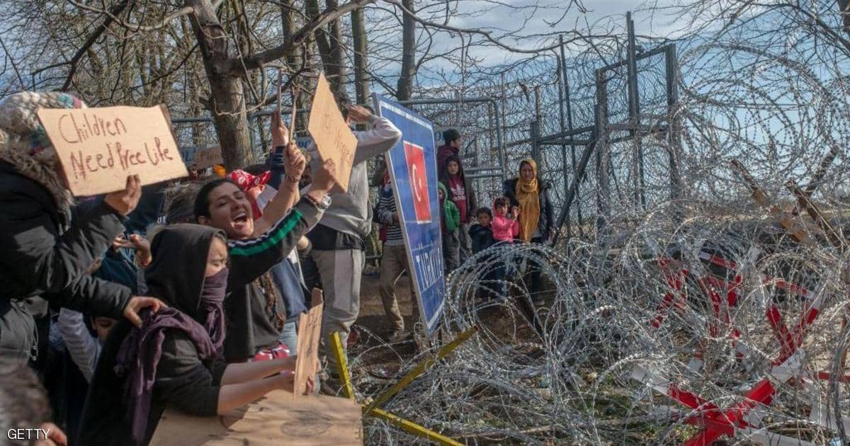 تركيا: 135 ألف مهاجر عبروا أراضينا إلى اليونان