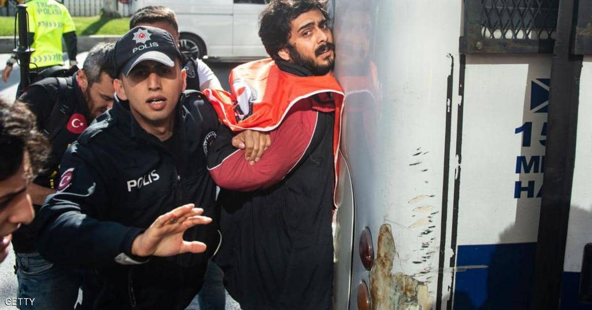 حملة اعتقالات تطال محامين في تركيا.. و24 نقابة تستنكر