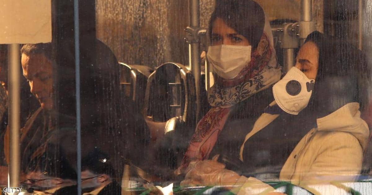 إيران تسجل 93 وفاة بفيروس كورونا وتعلن “تجاوز الخطر”