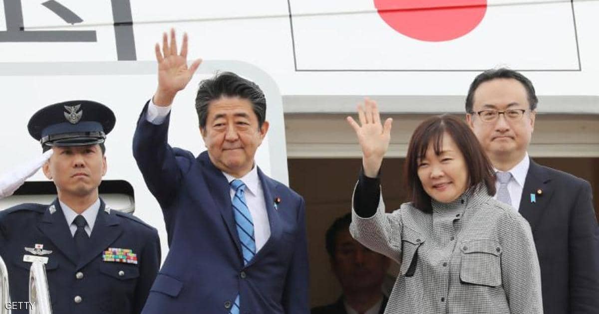 بعد “الزيارة المحرمة”.. انتقادات لزوجة رئيس وزراء اليابان