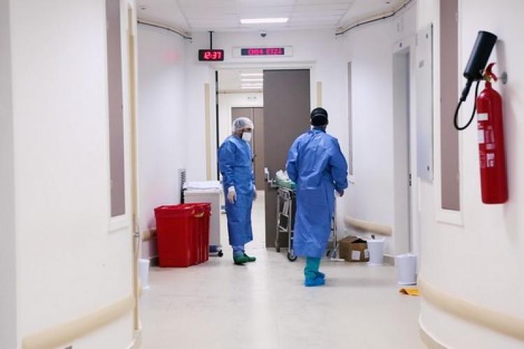 إصابة طبيبة وممرضة بـ”كورونا” في مشفى إنزكان