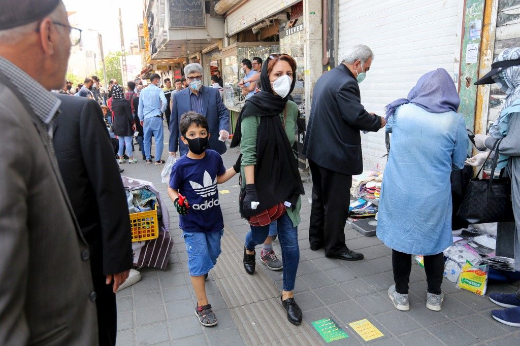 إيران تسجل 2180 إصابة جديدة بكورونا