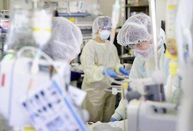 اليابان: تبدأ استخدام عقار “ريمديسيفير” لعلاج مرضى كوفيد-19