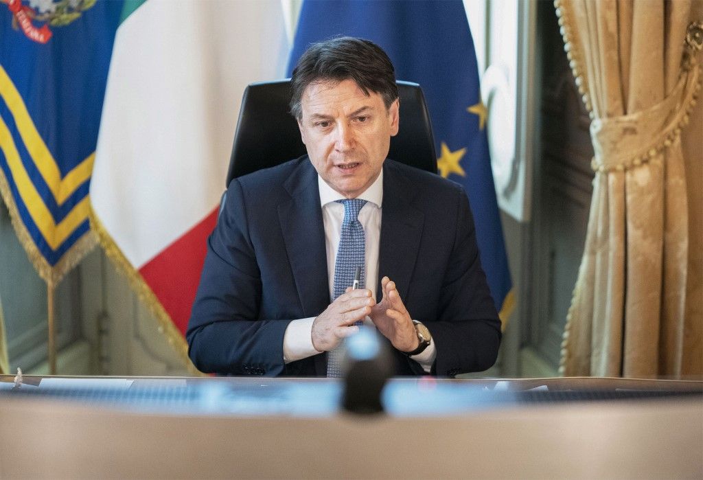 رئيس وزراء إيطاليا يعتذر لتأخر الحكومة في دفع المساعدات للمتضررين من كورونا