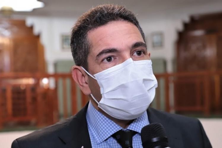 أمزازي يقلل من أهمية ظهور بؤر وبائية بالمغرب‎