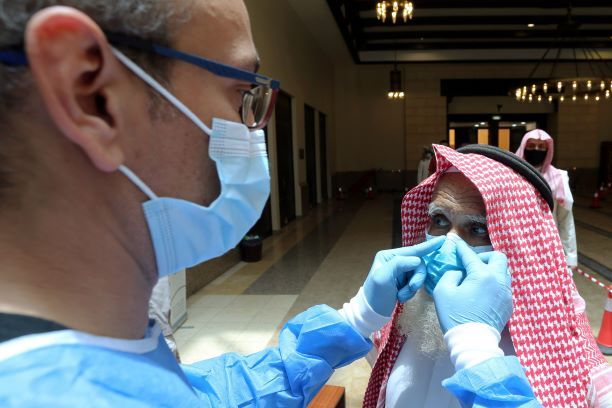 السعودية: 3717 إصابة جديدة بكورونا و1615 حالة شفاء إضافية