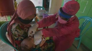 تعهدات بمليارات الدولارات خلال قمة اللقاحات العالمية