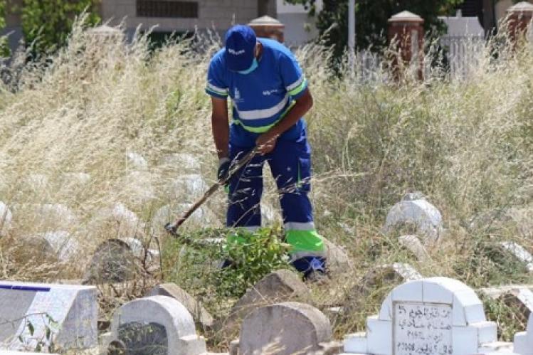 حملة نظافة تستهدف مقبرة “بن كيران” في تطوان‎
