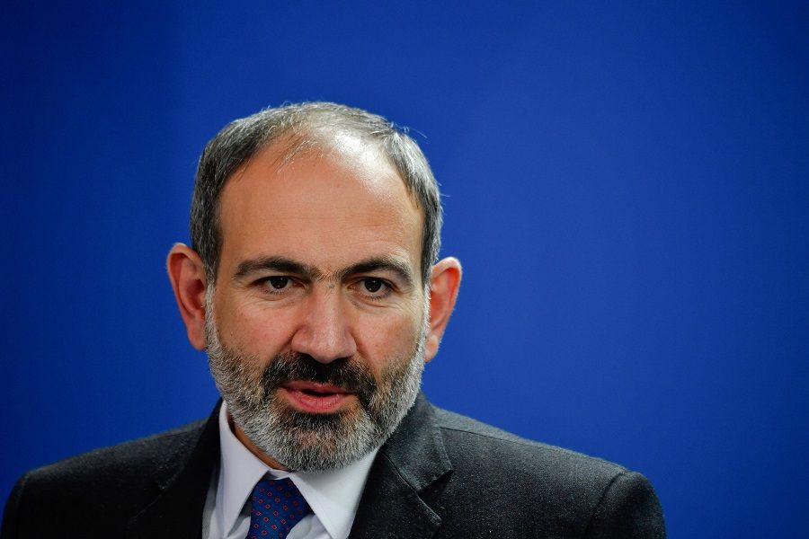 رئيس وزراء أرمينيا يعلن إصابته وأسرته بكورونا