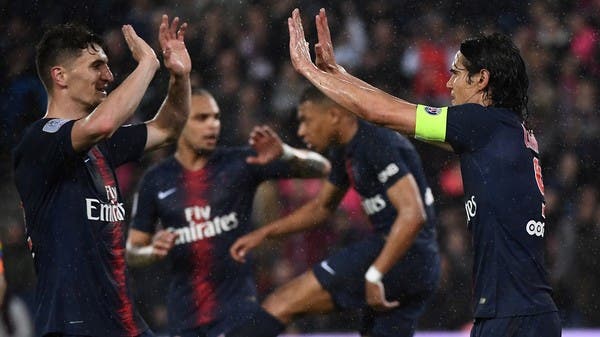 كافاني ومونييه يرفضان إكمال دوري الأبطال مع باريس سان جيرمان