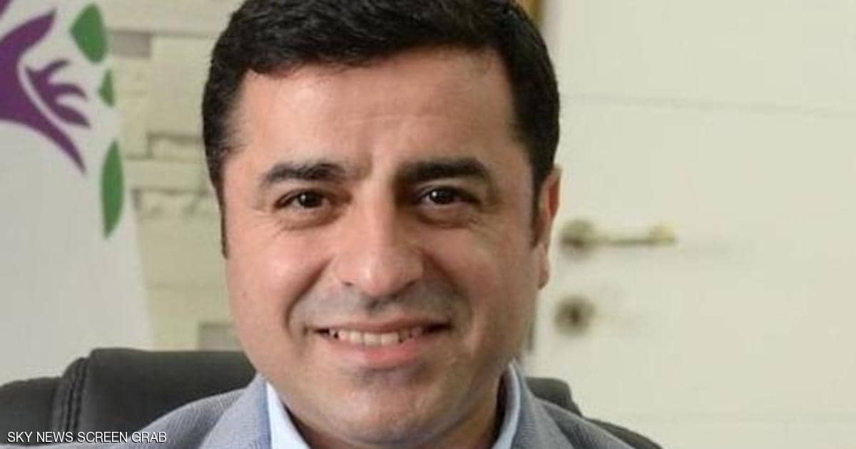 محكمة تركية تعترف: سجن دميرتاش “انتهاك لحقوقه”