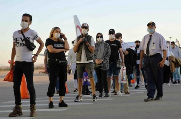 وصول مئات المغاربة العالقين إلى مطار أكادير‎