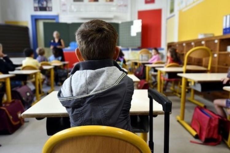 أمزازي يطالب المدارس الخصوصية بتقليص أو إلغاء رسوم التدريس