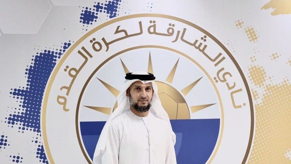 الشارقة الإماراتي يجدد عقده مدربه عبدالعزيز العنبري