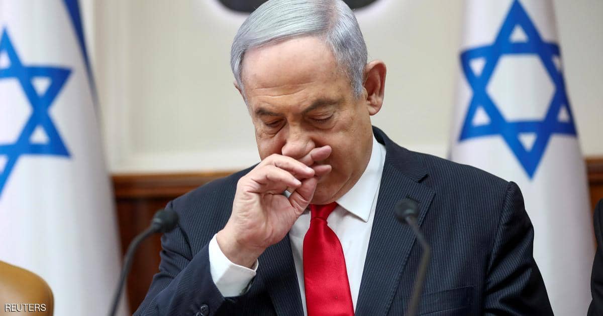 بعد دعوات التنحي.. نتانياهو يعلن خطة “الأموال للجميع”