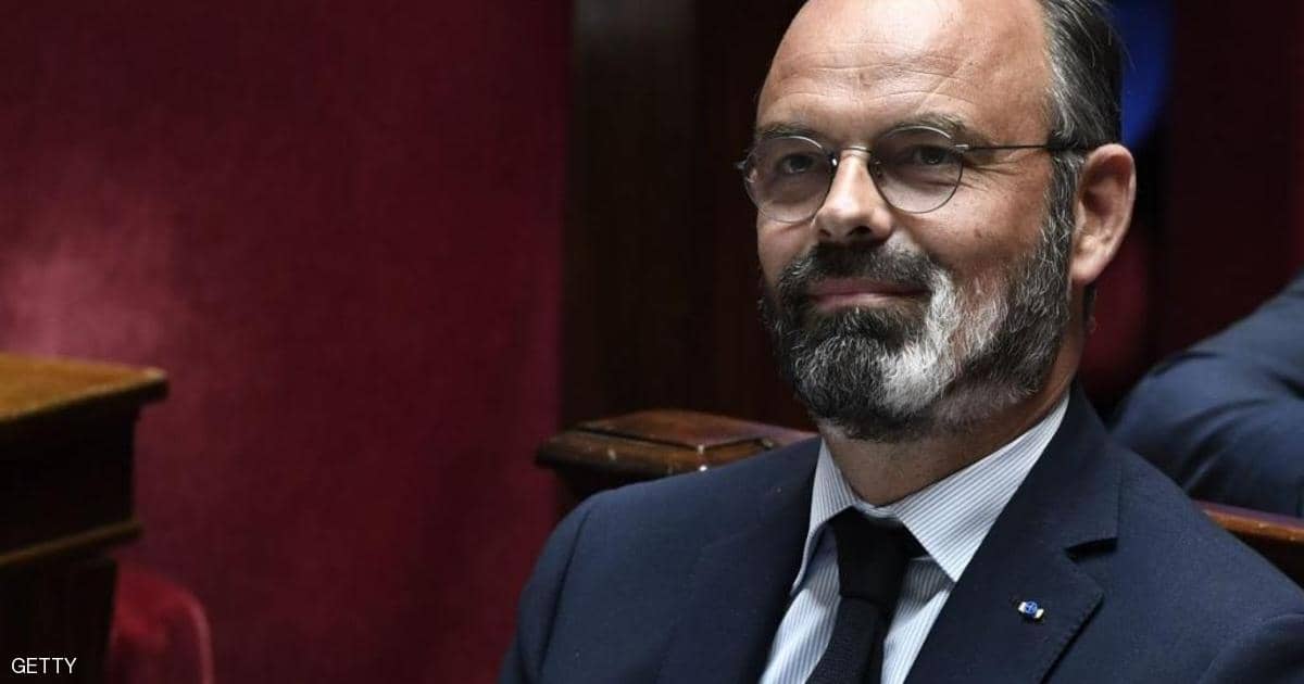 رئيس وزراء فرنسا يعلن استقالته