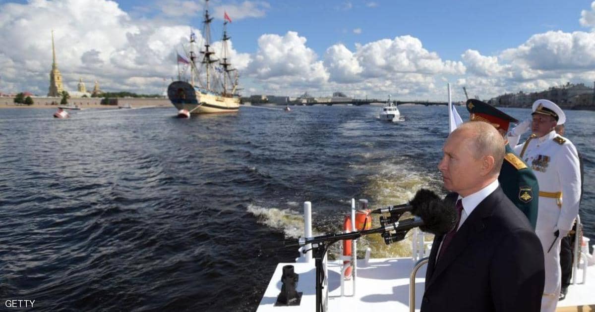صور.. بوتن يتحدث عن أسلحة نووية هجومية أسرع من الصوت