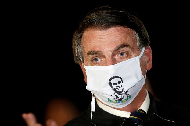 يعاني أعراض كورونا.. رئيس البرازيل يخضع للفحص