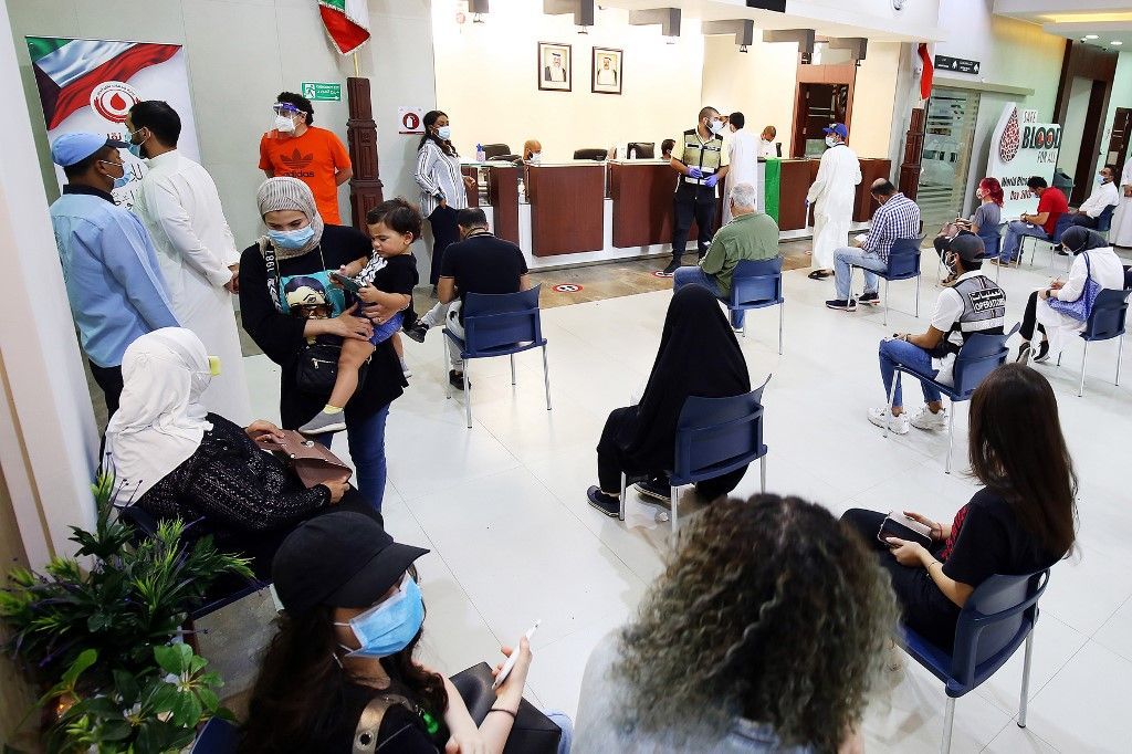 622 إصابة جديدة بكورونا وتسجيل حالة وفاة واحدة في الكويت