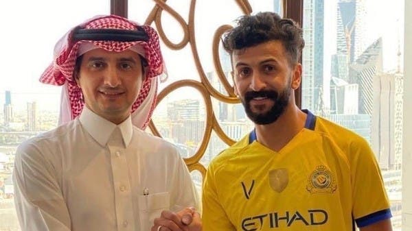 النصر يتعاقد مع الخلف