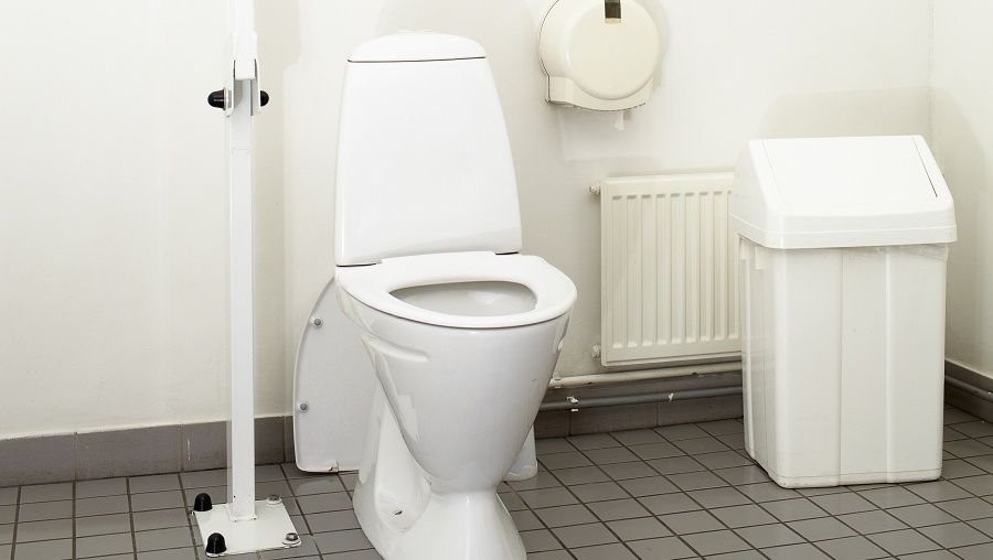 دراسة: ”كورونا“ يمكن أن ينتقل داخل البيوت من خلال المراحيض!