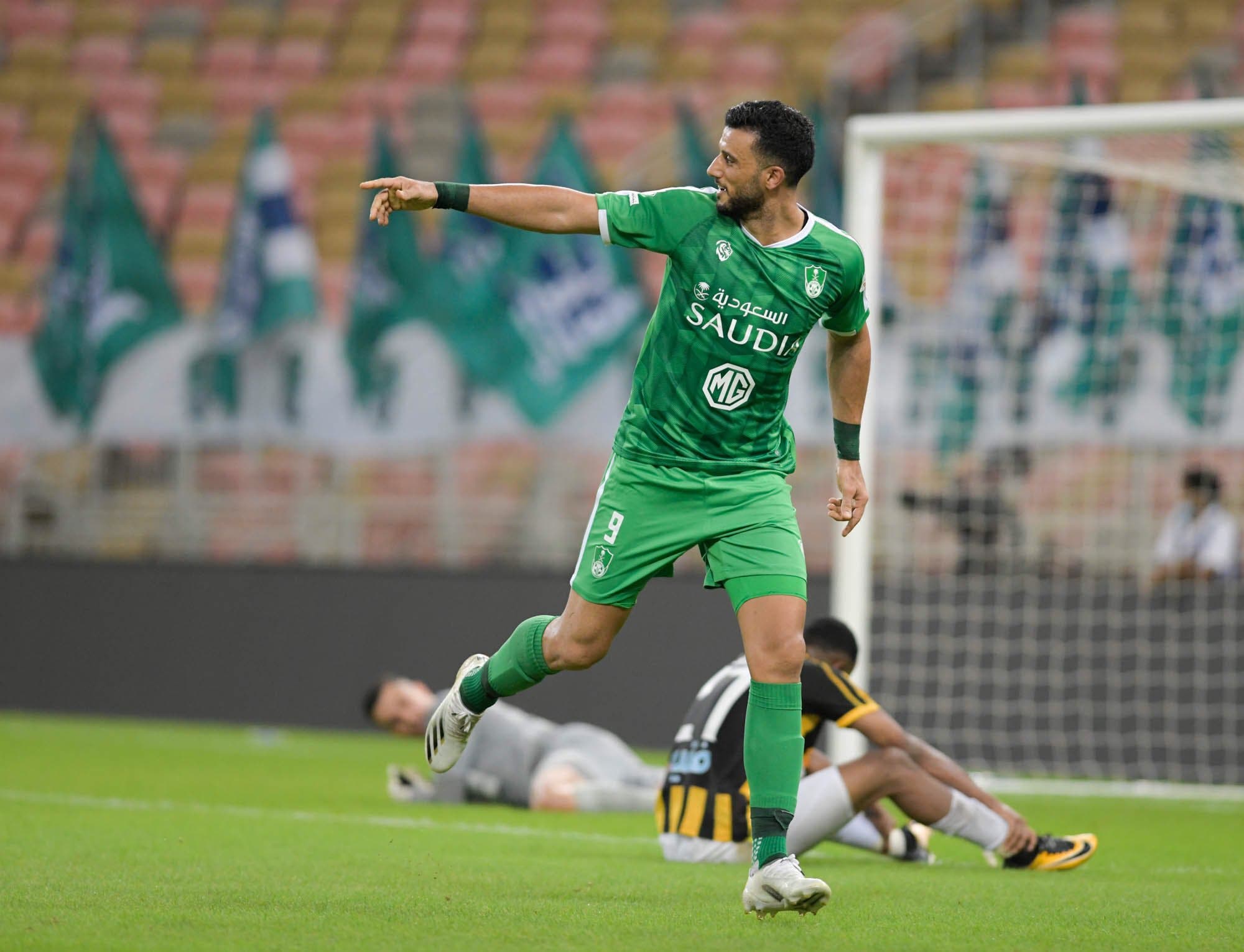 كاريلي.. عاشر مدرب اتحادي يسقط في الديربي