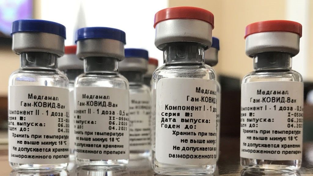 علماء يُشككون بالتجارب السريرية للقاح الروسي