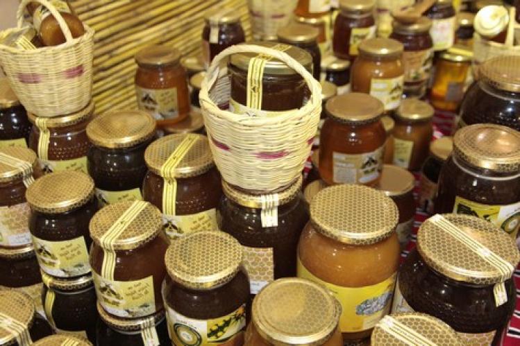 “كورونا” ينعش معاملات محلات بيع مشتقات العسل بالدار البيضاء