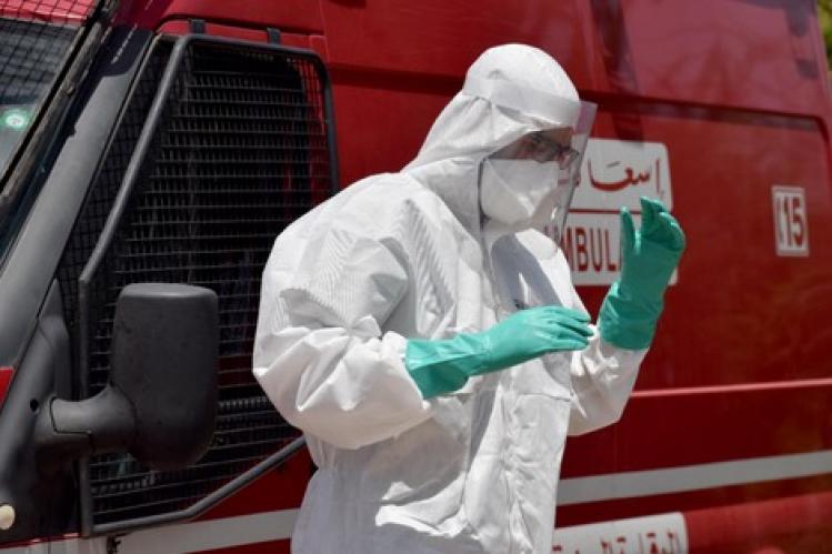 مؤشر توالد “فيروس كورونا” يتراجع .. والمغرب يُودع “أسوأ شهر”
