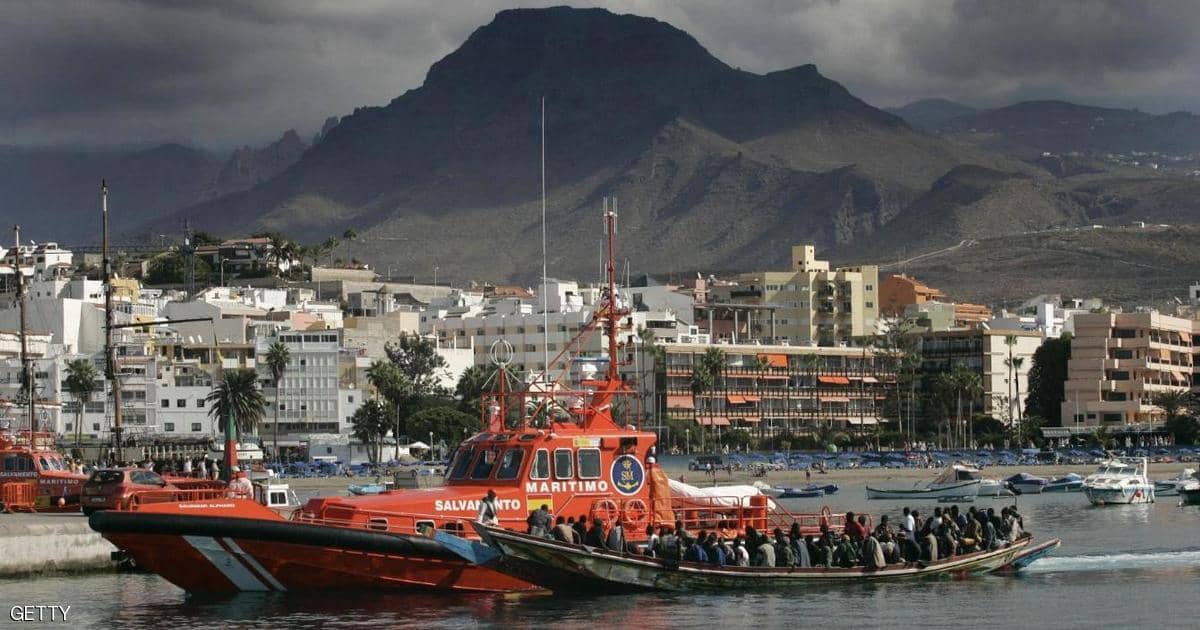 جزر الكناري الإسبانية تشهد أكبر تدفق للمهاجرين منذ 2006