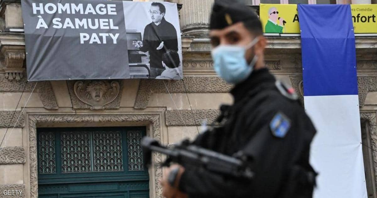 فرنسا تشدد الأمن حول الأماكن الدينية خشية تهديدات إرهابية