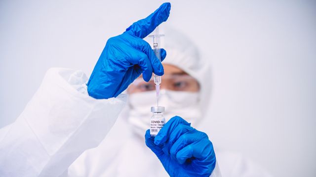 فيروس كورونا: هل سيتوفر أكثر من لقاح للوقاية من كوفيد-19 قريبا وما اللقاحات المرجح نجاحها؟