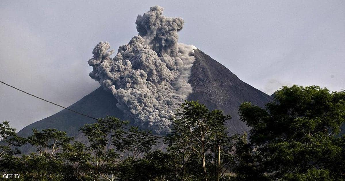 “ميرابي” ينشط من جديد..إندونيسيا ترفع مستوى التحذير من بركان