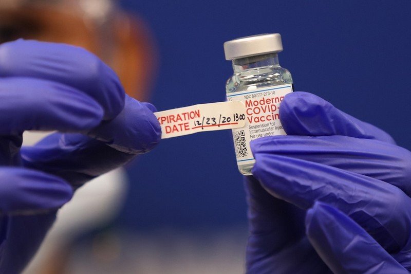 الأردن يتسلم اللقاحات ضد “كورونا” أواخر يناير