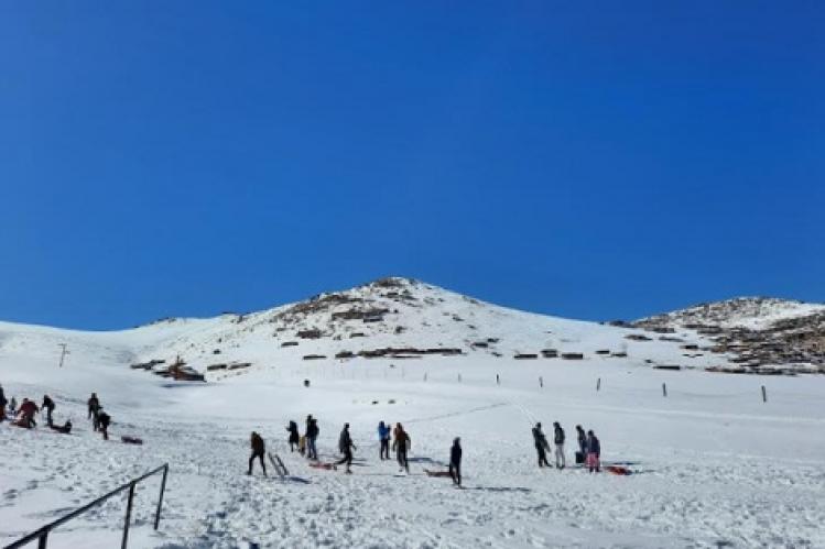 الثلوج تنعش منتجع “أوكايمدن” في “زمن كورونا”