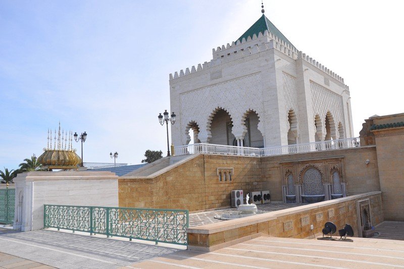 “بعثة تل أبيب” تترحم على الحسن الثاني وتنتظر لقاء الملك محمد السادس