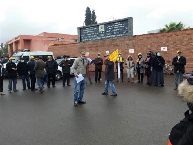 تنظيم نقابي يحتج أمام مقر أكاديمية مراكش آسفي