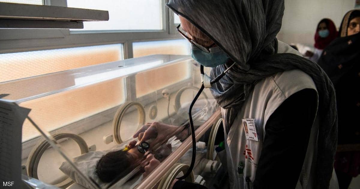 كيف تواجه أفغانستان وباء أخطر من كورونا؟