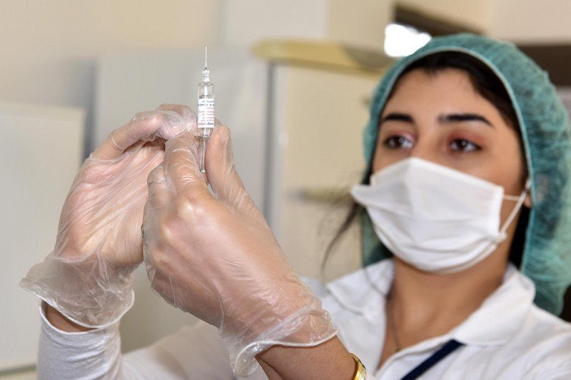 منيب تشكك في فعالية اللقاح الصيني وتطلب التجريب قبل التعميم