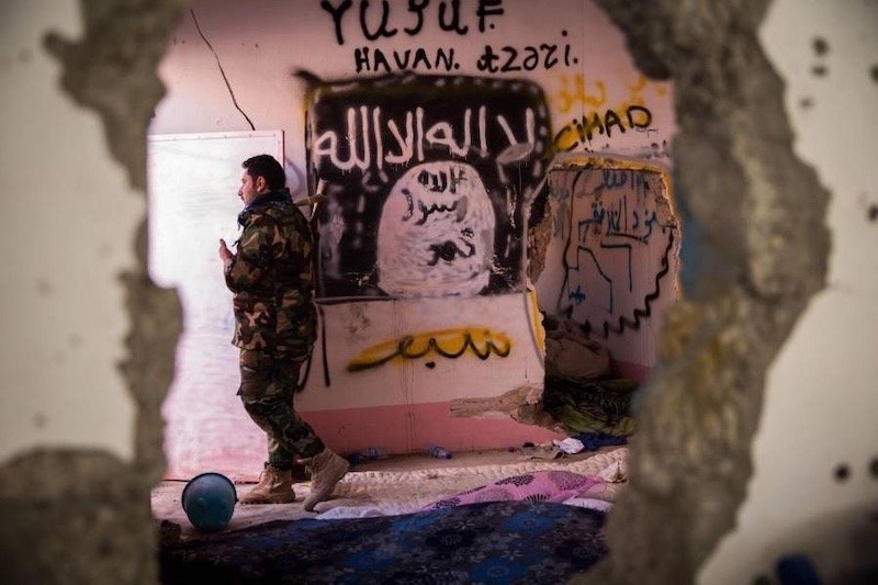 استمرار خطر وتمدّد “داعش” يفرض حربا دولية جديدة على الإرهاب