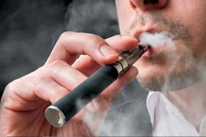 الحكومة ترفض منع التدخين والدعاية لمنتجات التبغ في الأماكن العامة