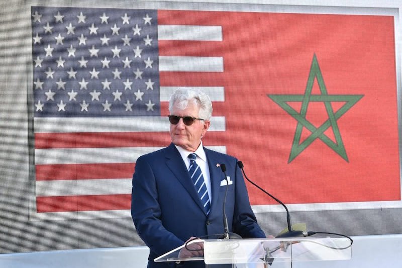 السفير الأمريكي: الصحراء مغربية .. الرباط تملك الحل الوحيد للنزاع