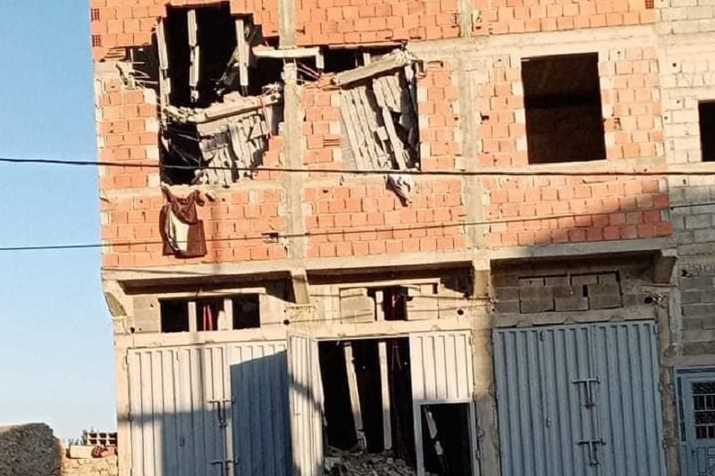 انهيار منزل يستنفر السلطات في “سيدي المختار”
