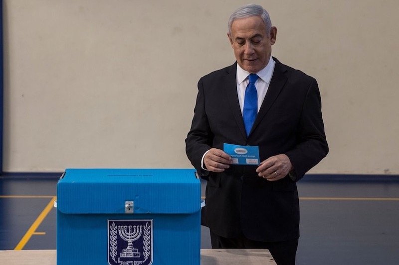 بنيامين نتنياهو يسابق الزمن لاستقبال الملك محمد السادس في إسرائيل