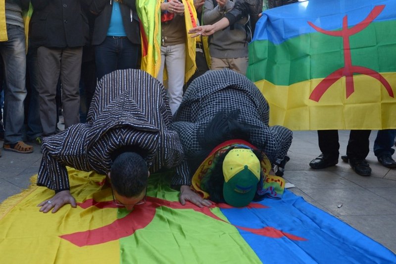 ترسيم رأس السنة الأمازيغية عيدا وطنيا يخلق سجالا بين سلفيين ونشطاء