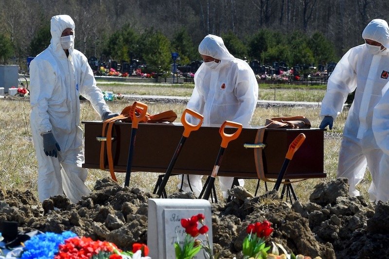 روسيا تسجل 612 وفاة جديدة بفيروس “كورونا”