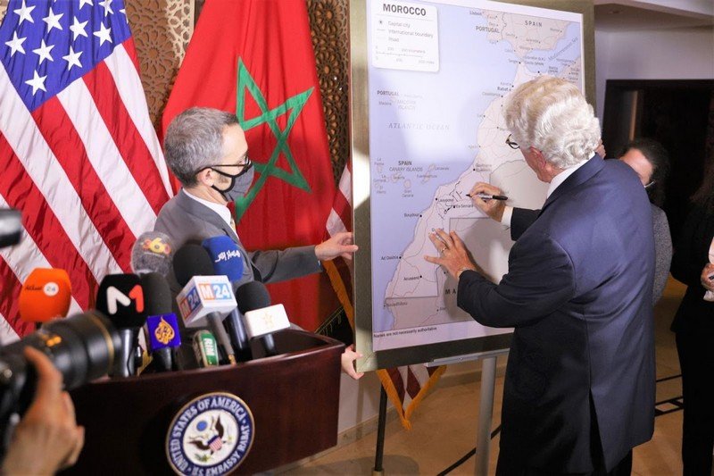 هذه دلالات وسياقات الإقرار الأمريكي بالسيادة المغربية على الصحراء